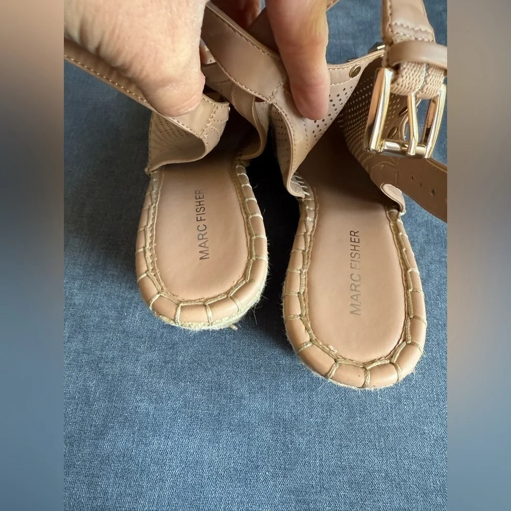 Marc Fisher Studded Wedge Sling Back Espadrilles Sandals SZ 9M Neutral Summer